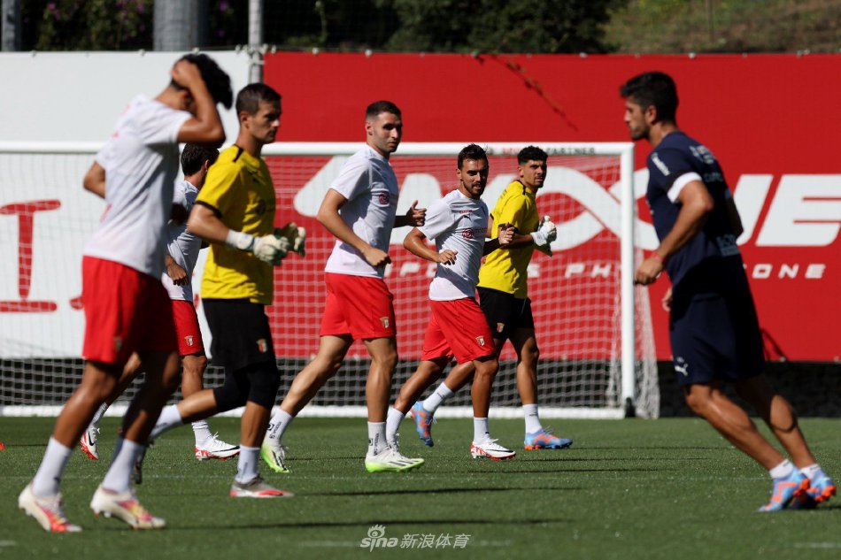 大学赛场表 大学赛场表