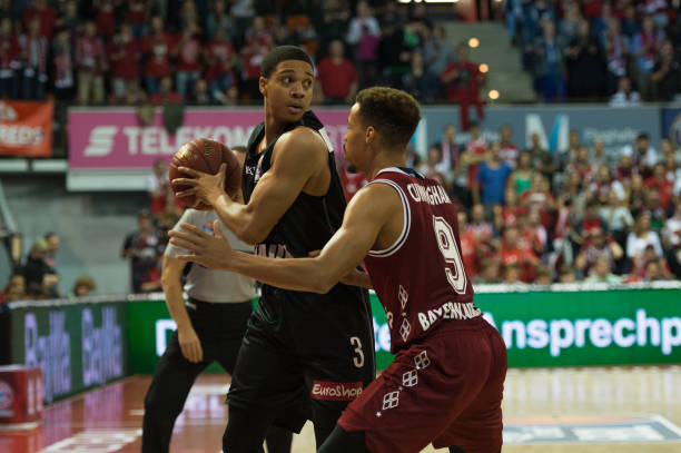 霍金斯在比 霍金斯在比