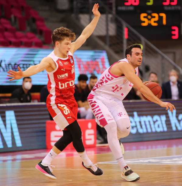 维持这样的 维持这样的