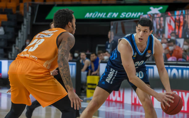 在保持强度 在保持强度