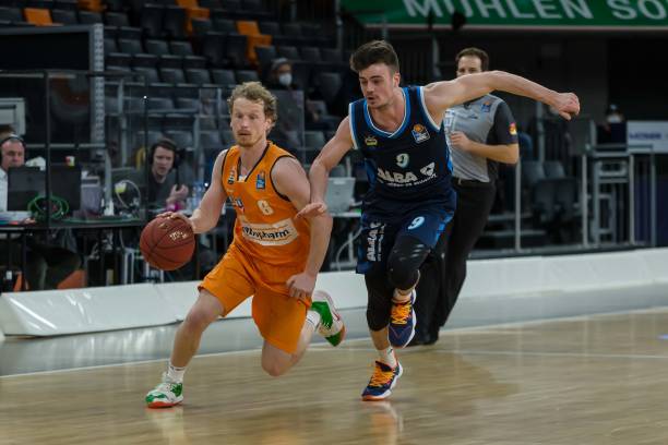 历过亨利长 历过亨利长